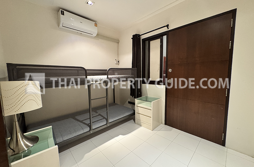 Condominium in Sukhumvit : Belgravia Residences 